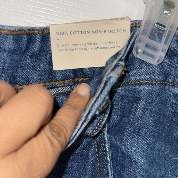 Universal Thread Blue Straight Leg Jeans - Picture 3 of 8